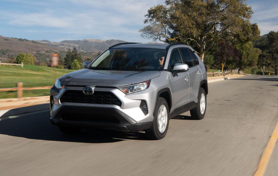  Toyota RAV4 XLE 2018 года  (NA) (фото 25 из 26)